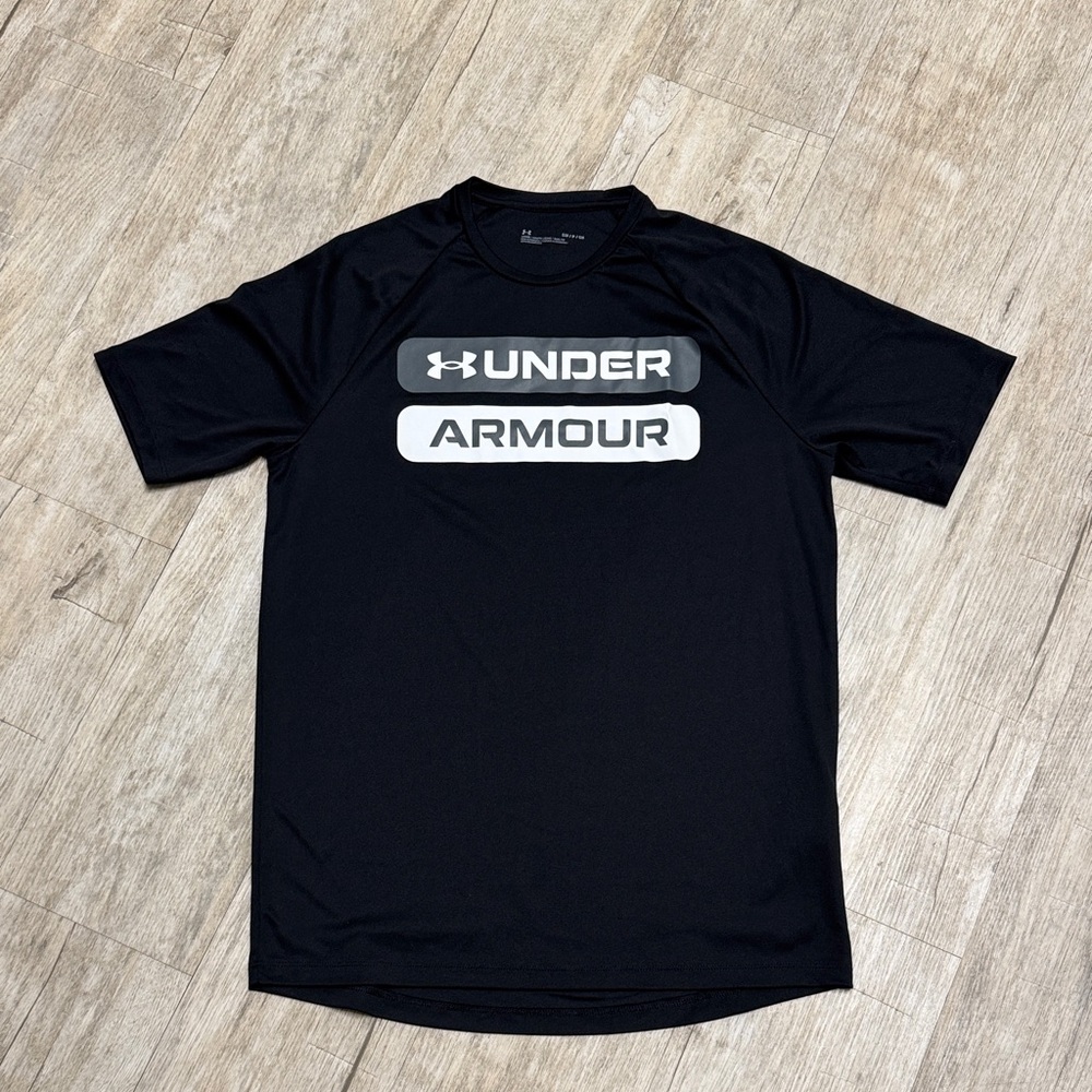 Under Armour Men's Black Short Sleeve Tee